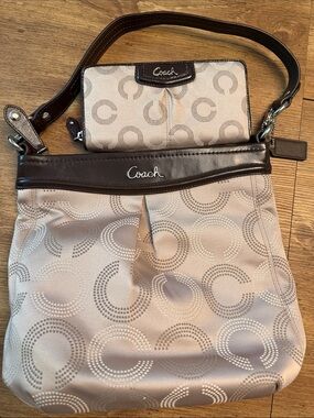 Coach Shoulder Bag & Matching Wallet